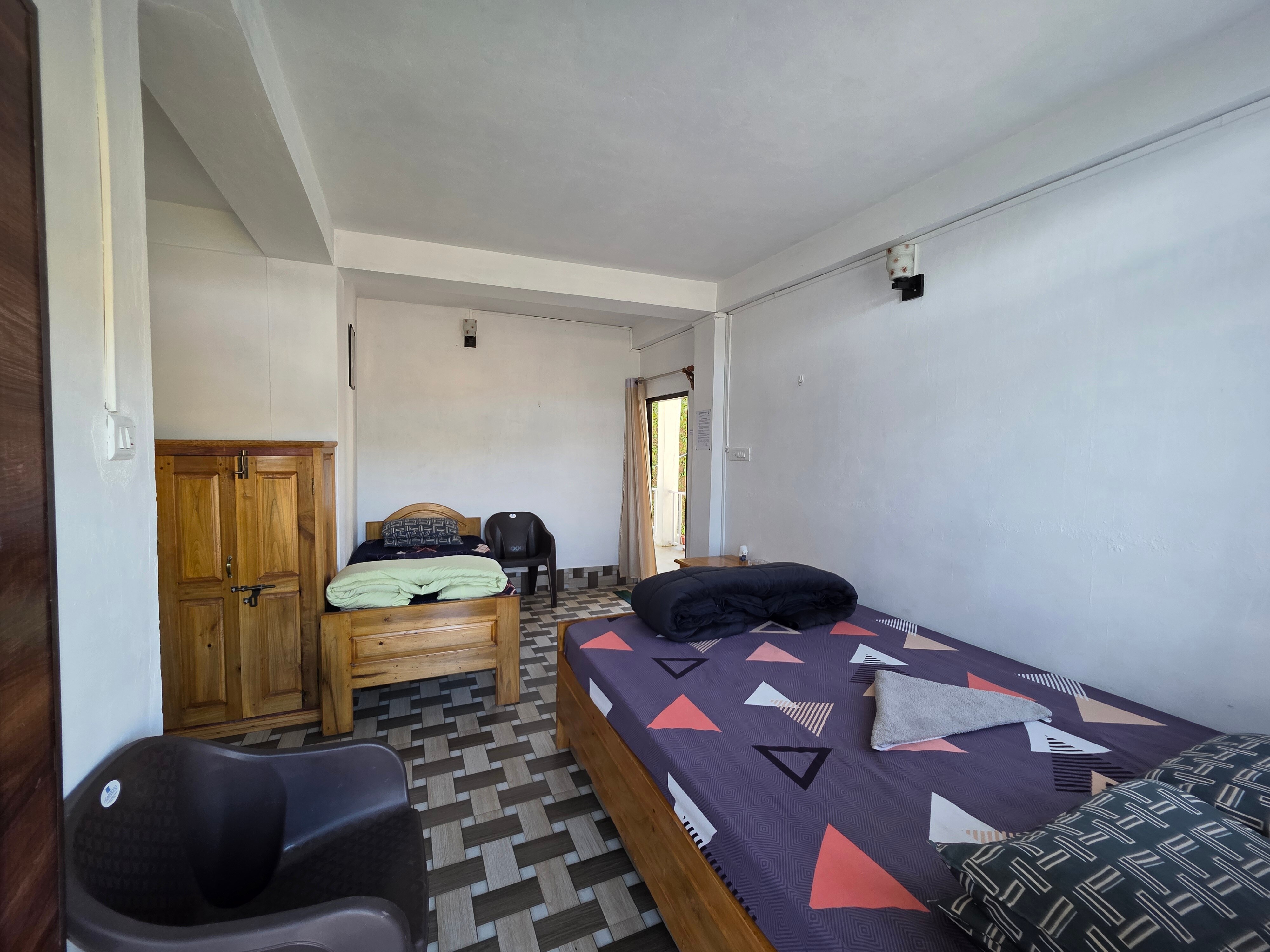 Sohra Access Inn - Tap to explore photos
