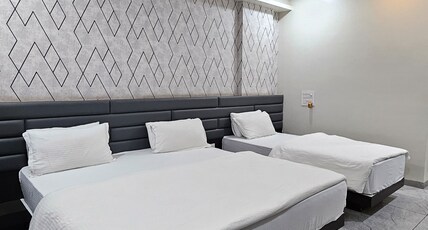 Annapurna Executive Room Type - Luxury Three Bedded Room