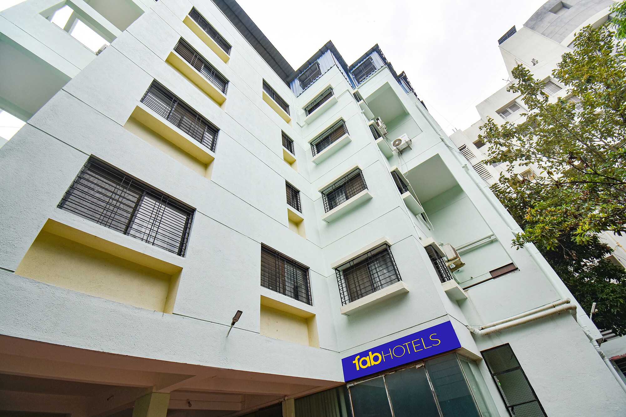 Fab Hotel MV Galaxy - Tap to explore photos