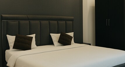 High sky stay Room Type - Grey Haven