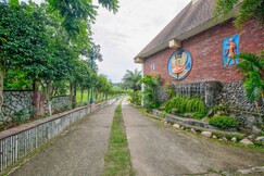 Pyramid Home Divine - A Wellness Resort