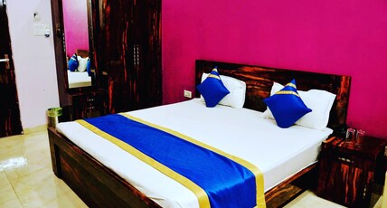 Hotel Kunti International Room Type - Deluxe Room