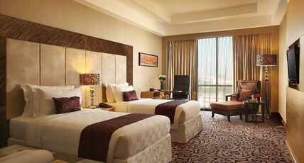 Wyndham Surabaya City Centre Room Type - Deluxe Twin Room