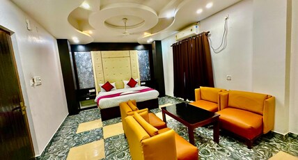 HOTEL GOLDEN TULIP Room Type - ROYAL SUIT
