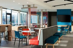 avid hotel Fort Worth Downtown, an IHG Hotel