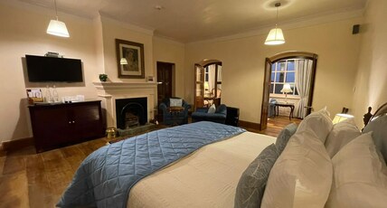 The Elgin, Darjeeling - Heritage Resort & Spa Room Type - Deluxe Suite