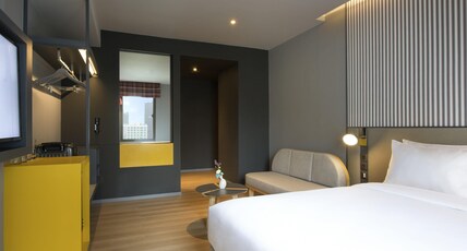 ibis styles bangkok sukhumvit 4 Room Type - Superior Corner with 1 Queen bed