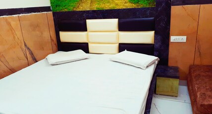 Jai Ambay Hotel Room Type - Non - AC Double Bed