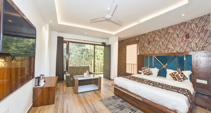 Hotel Dalhousie Hills Raj Nirmal Room Type - Super Deluxe Room Hotel Dalhousie Hills Raj Nirmal Room Type - Super Deluxe Room