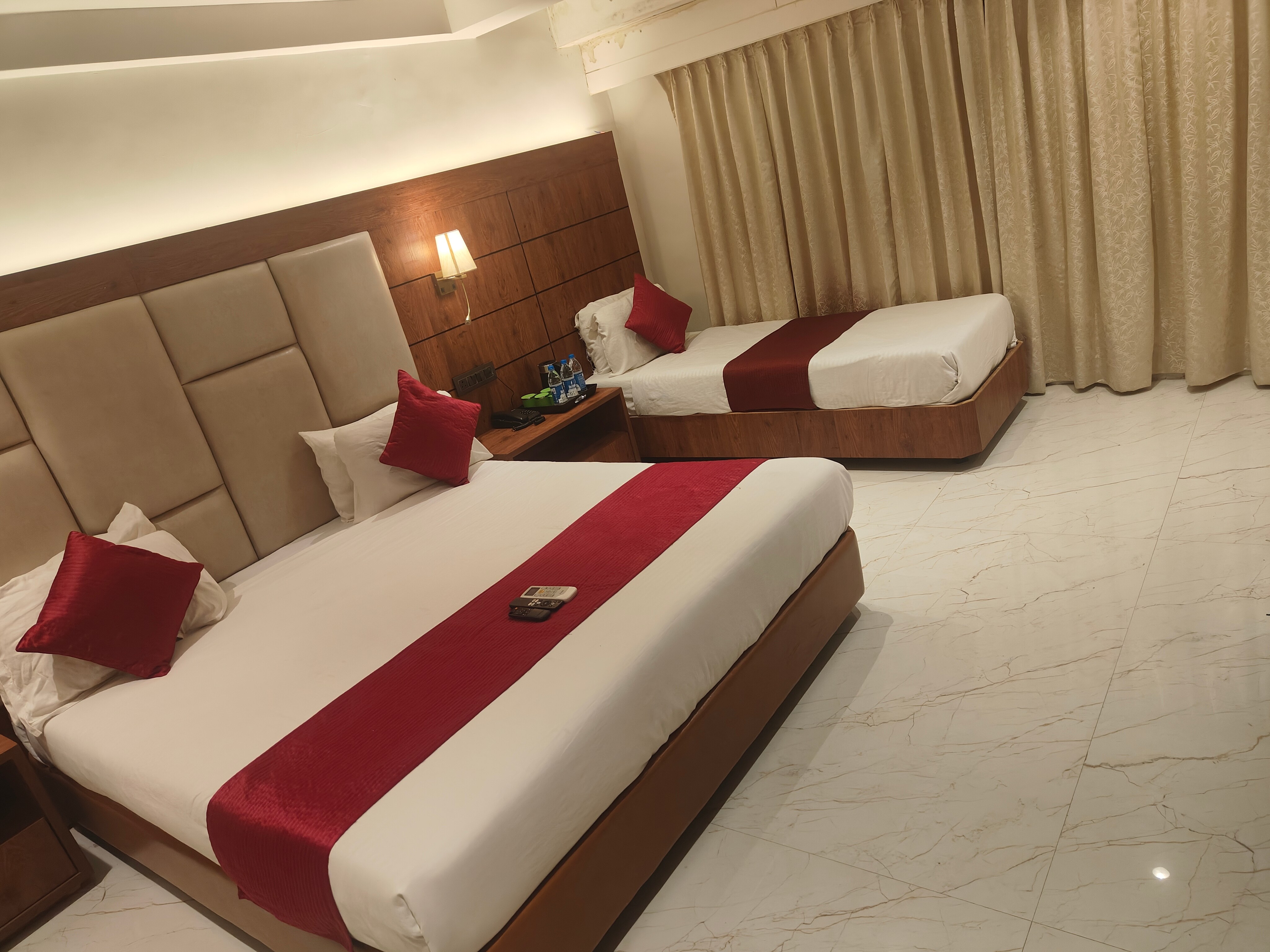 Hotel Anand Palace - Tap to explore photos