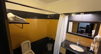 Malanadu Tourist Home Room Type - Standard Double Room AC