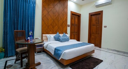 Matoshree Club and Resort Room Type - Tea Blossom Premium