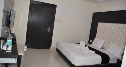 Hotel The Hills Room Type - Deluxe AC Room