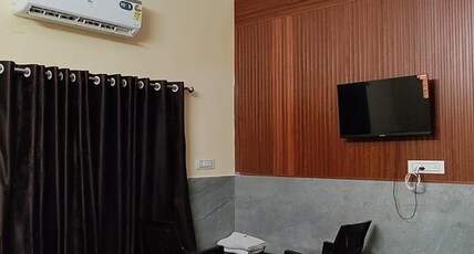 udgam hotel bhawarvillas Room Type - Super deluxe 2