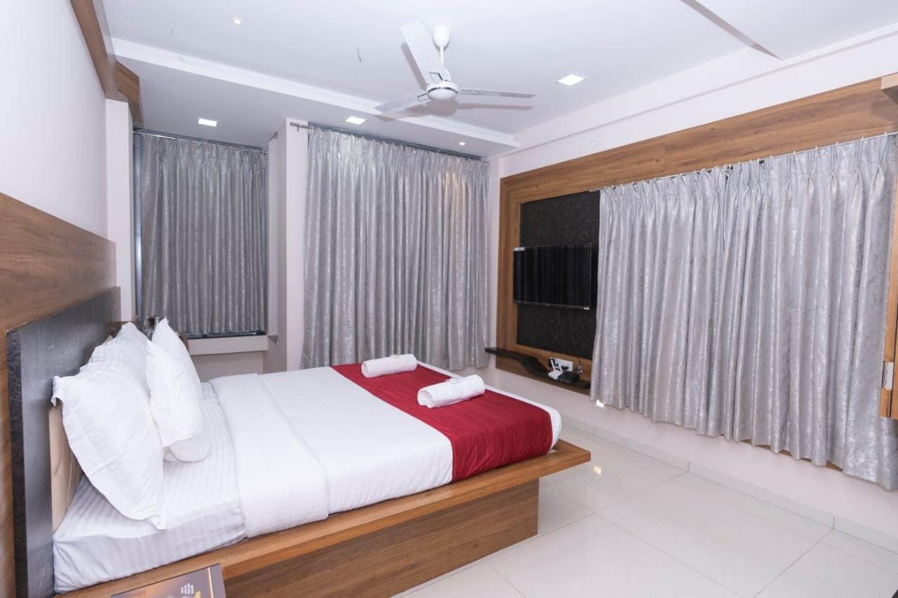 HOTEL CHIRANJEEVI - Tap to explore photos