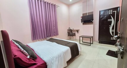 Hotel Delight 101 Rooms Budget Airport Room Type - Bedroom 101