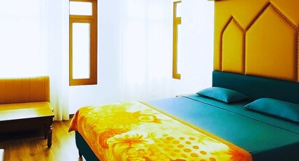 Hotel Skylark Amritsar Room Type - Deluxe King Bed Room