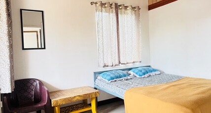 Bhosale holiday and stay Room Type - DELUXE  AC ROOM(104)