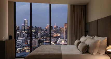 Oakwood Premier, Melbourne Room Type - Deluxe Room Queen Accessible