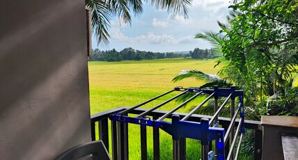 Shivam Bnb Room Type - Std Room With Ac And Balcony