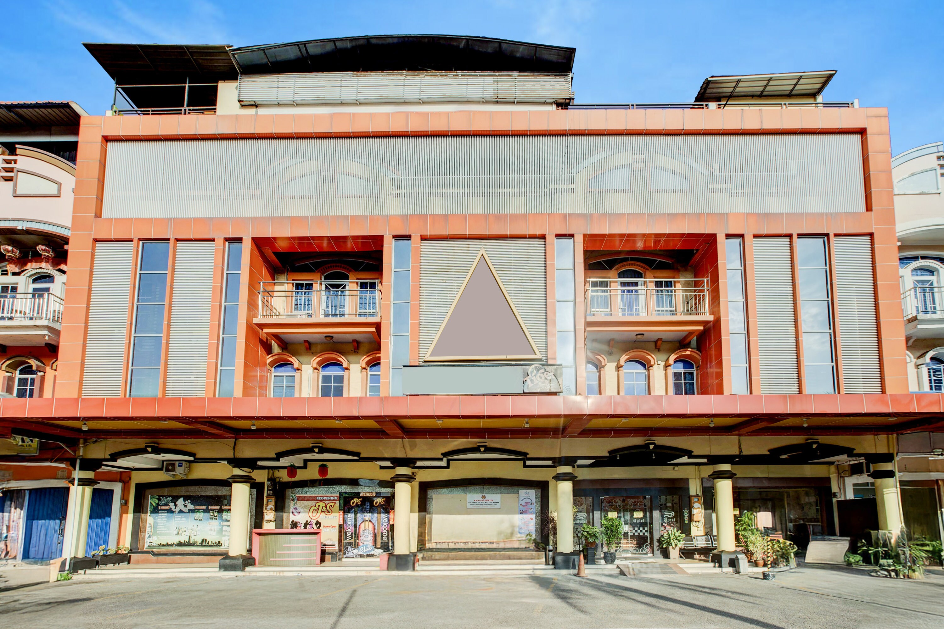Main gallery