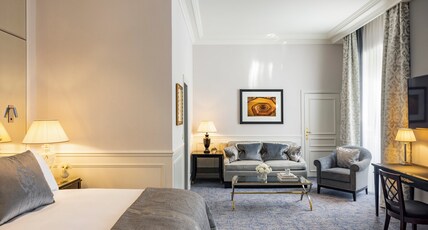 InterContinental Paris le Grand Room Type - 1 King Junior Suite InterContinental Paris le Grand Room Type - 1 King Junior Suite
