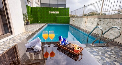 Staycation - Luxe 4BHK Fully Serviced Villa & Pool Room Type - Staycation - Luxe 4BHK Fully Serviced Villa & Pool