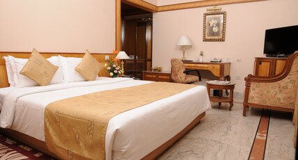 Raj Park Chennai Room Type - Suite Room