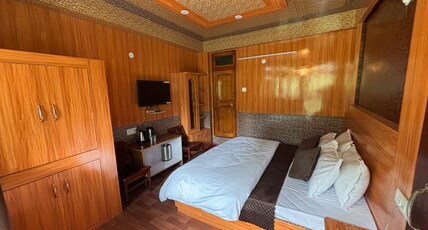 Hotel Geetanjali Sangla by Nature Nests Room Type - Deluxe Room