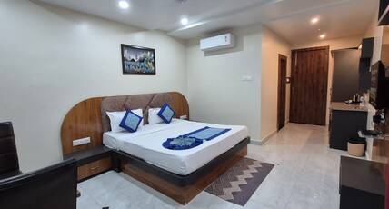 Jalsa Hotel And Resort Room Type - Executive