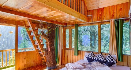 Pine Wood Tree House Tandi Room Type - Deluxe
