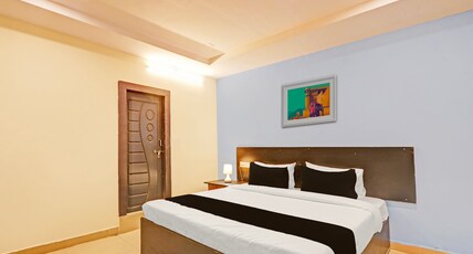 Hotel O M&N Grand Room Type - Classic
