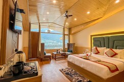 Touch Wood Inn