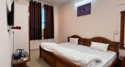 The Patel Stadium Hotel Room Type - Suite Room