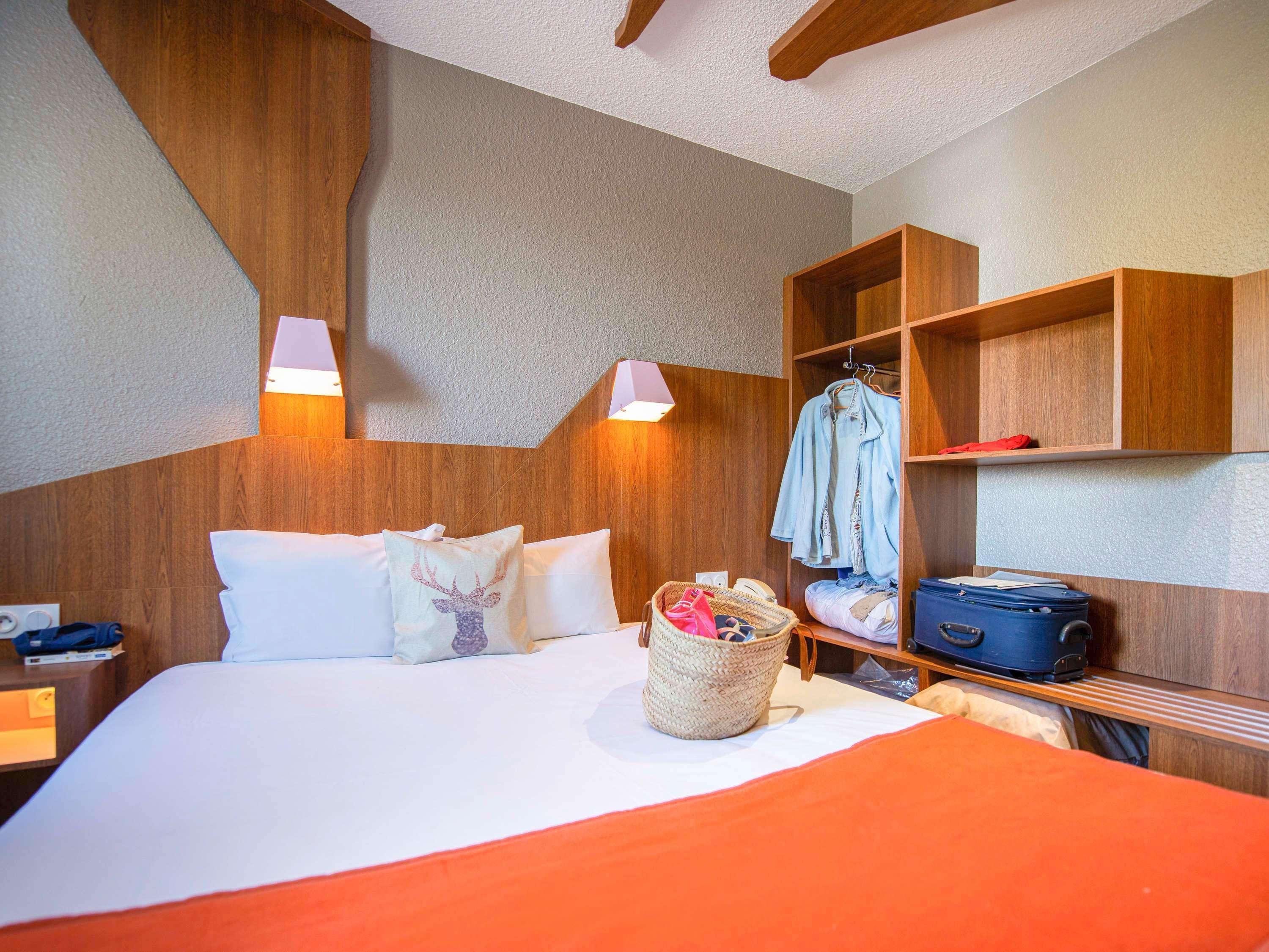 Ibis Styles Gien - Tap to explore photos