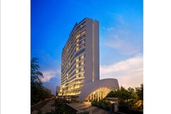 DoubleTree by Hilton Ahmedabad