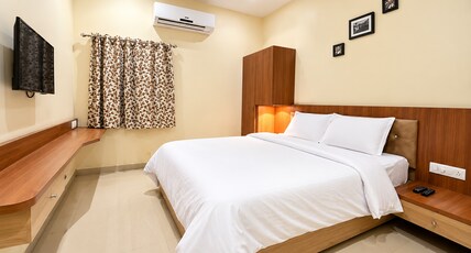 Hotel Lakshmi Residency Room Type - Executive Room Hotel Lakshmi Residency Room Type - Executive Room