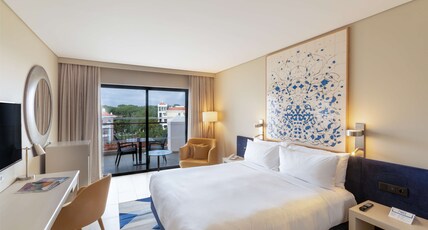 Hilton Vilamoura As Cascatas Golf Resort & Spa Room Type - FAMILY SUITE