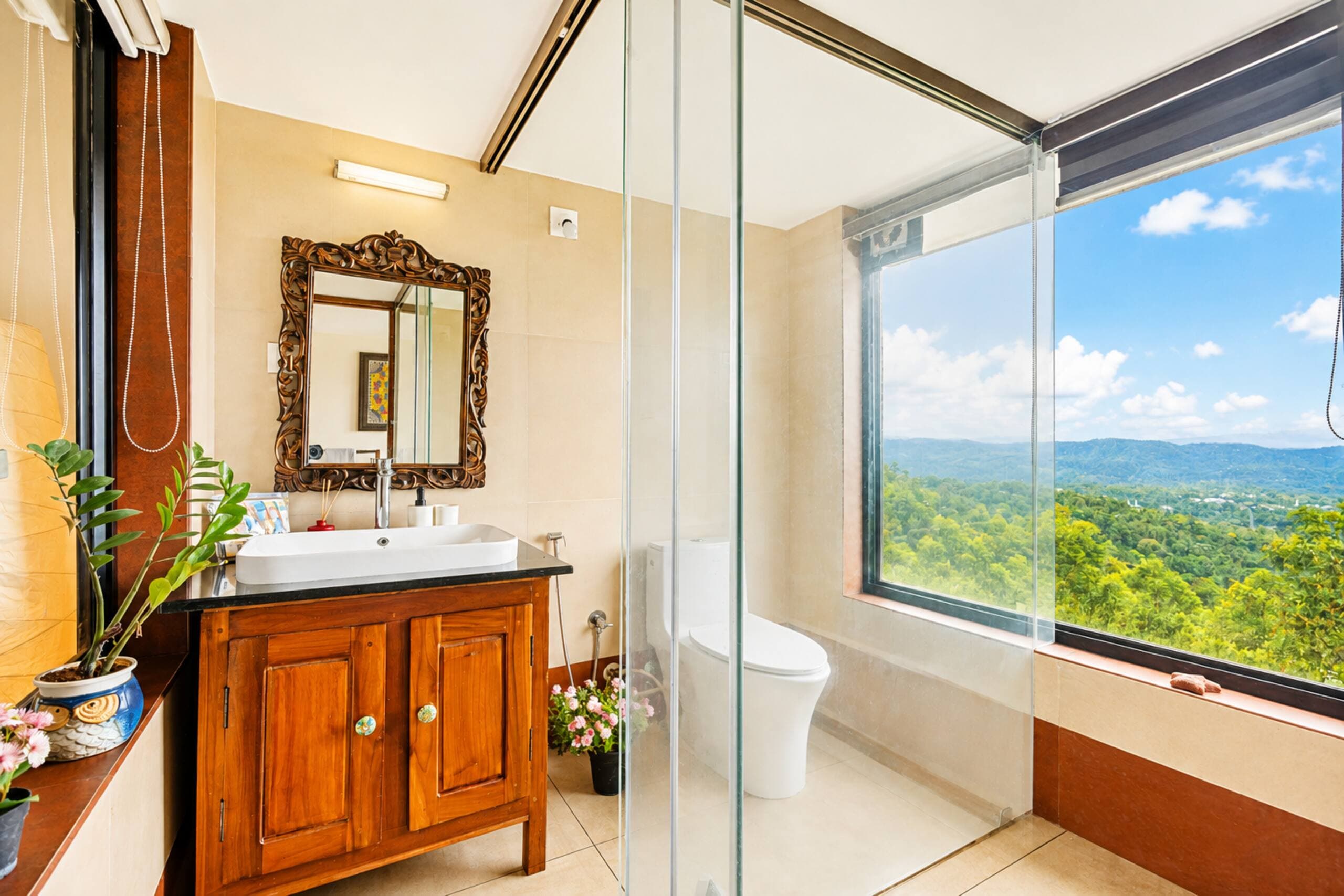 Titha 1BR Open Valley View Munnar - Tap to explore photos
