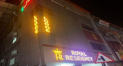 Royal Residency Payyanur Room Type - Standard Room