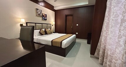 Hotel D Courtyard Room Type - Suite Room