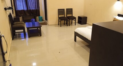 Hotel Dreamland Park Room Type - Deluxe Non Ac