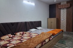 Kirat Homestay