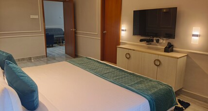 The Oak's Elite Room Type - Suite Room