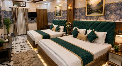Jyoti Stay Inn Ayodhya Room Type - FAMILY FOUR BED ROOM