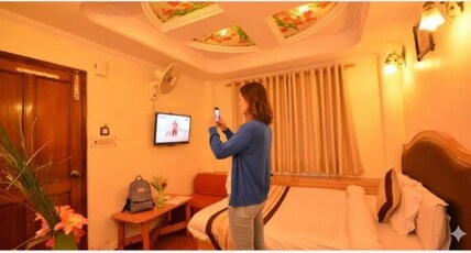 Hotel Happy Home- The Lake Paradise @Mall Road Room Type - Deluxe Room Hotel Happy Home- The Lake Paradise @Mall Road Room Type - Deluxe Room