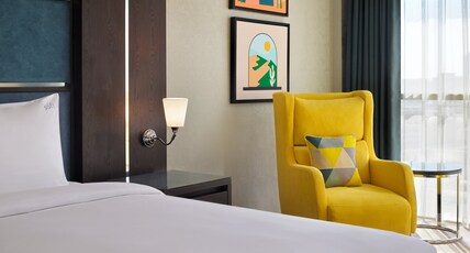 Holiday Inn Riyadh Al Malaz Room Type - 1 King Suite Downtown View Holiday Inn Riyadh Al Malaz Room Type - 1 King Suite Downtown View