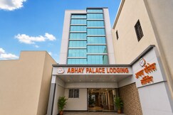 Abhay Palace Lodging