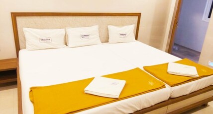 VAIBHAV RESIDENCY Room Type - TRIPLE BED AC