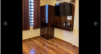 RIDHIS-STAY Room Type - Deluxe Room AC